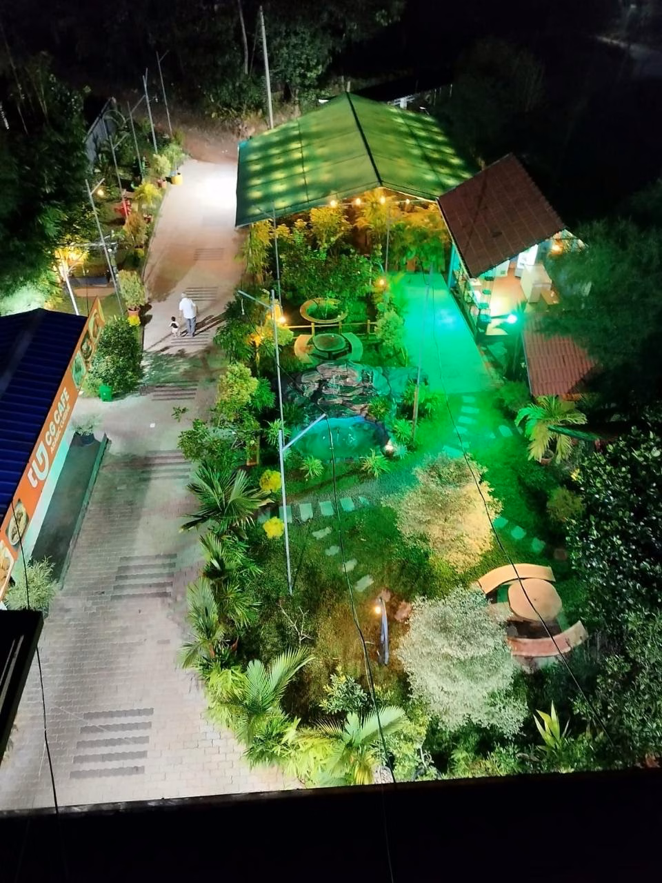 Chirayil Gardens